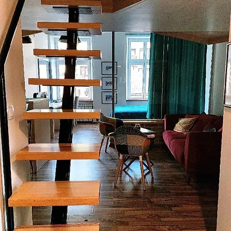 Kizz Apartment