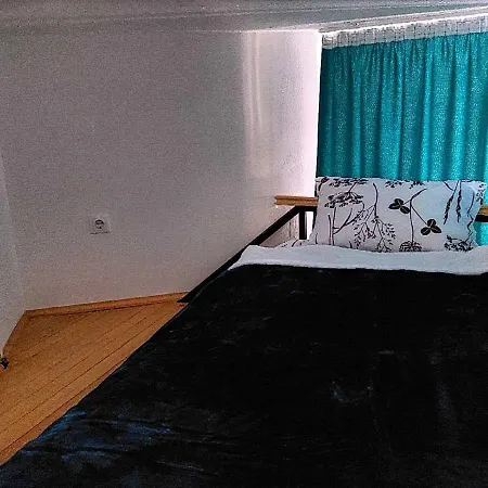 Kizz Apartment *