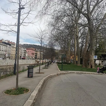 Kizz * סראייבו